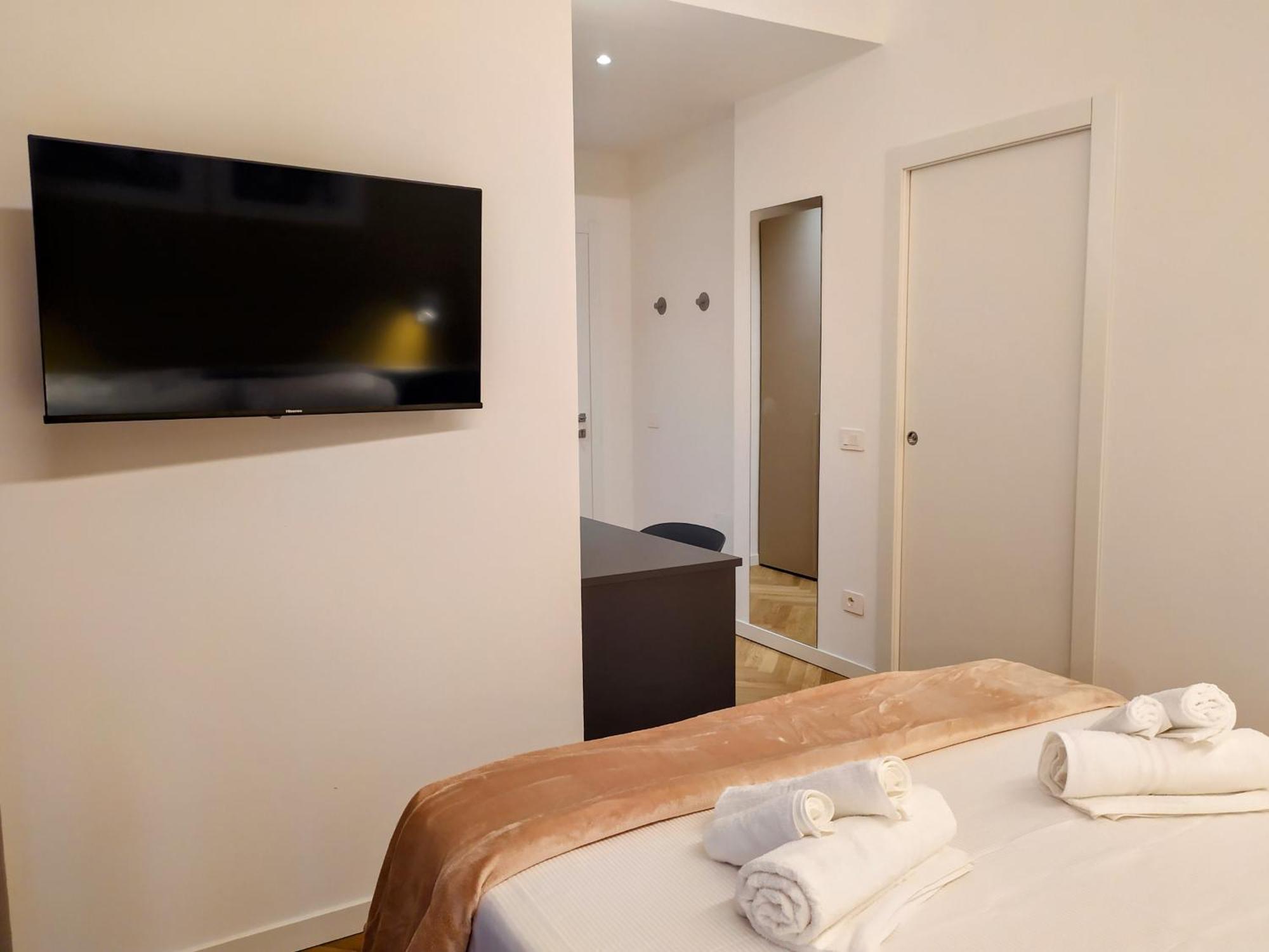 Mako Suites - Centro E Stazione مونزا المظهر الخارجي الصورة